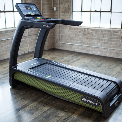 SportsArt G690 Verde Status Eco-Powr Treadmill | 10-6884 - Play and Sync