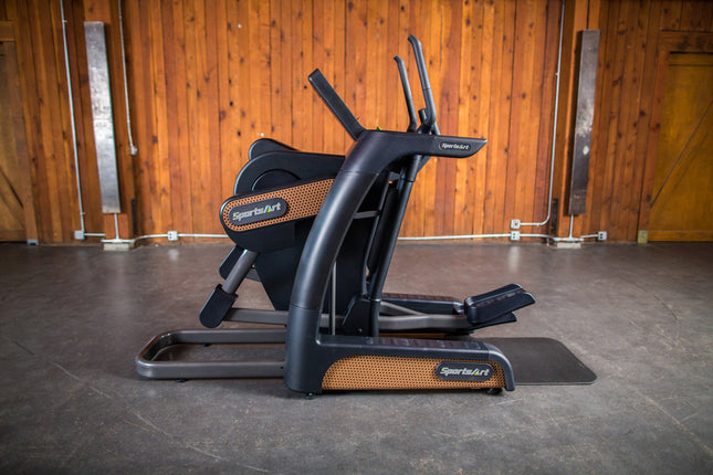 SportsArt V886 Verso Status Eco-Natural Cross Trainer | 10-6879 - Play and Sync