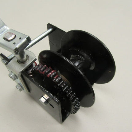 First Team Worm Gear Driven Winch FT8100W FT8100W - Play and Sync