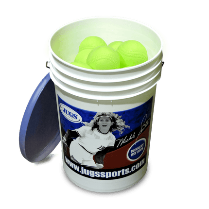 JUGS Sports Bucket of Realistic - Seam Sting - Free Softballs B4016 B4016 - Play and Sync